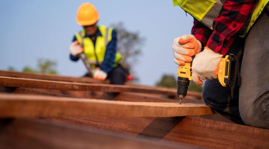 Professional residential roofers in Walnut, KS